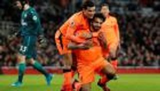 صحيفة إنجليزية تطالب ليفربول بإبقاء محمد صلاح