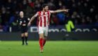 رمضان صبحي يخطف نقطة لستوك سيتي من هدرسفيلد في الدوري الإنجليزي