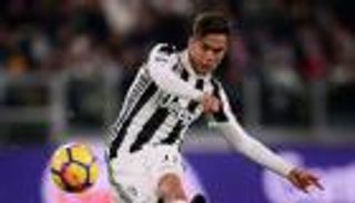 مانشستر يونايتد ينافس برشلونة وبايرن ميونيخ على ضم ديبالا