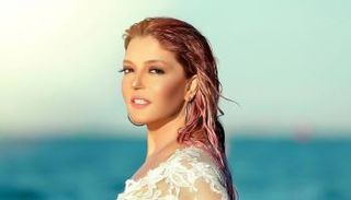 الفنانة سميرة سعيد 