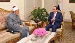السيسي للطيب: الأزهر يقدم نموذجا حضاريا للإسلام بمواجهة التطرف