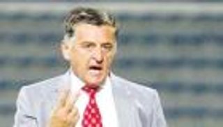 مدرب الكويت يجهل مصيره بعد "خليجي 23"