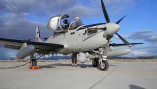 طائرة من طراز إيه 29 سوبر توكانو بإحدى القواعد الأمريكية- (رويترز)