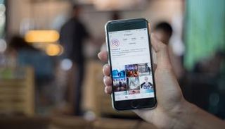 أنستقرام يعرض المنشورات "الموصى به"