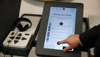 التصويت الإلكتروني يحتاج تمهيدا طويلا للناخبين
