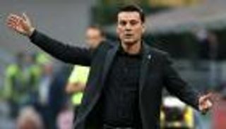 مدرب ميلان السابق على رادار إشبيلية