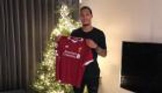 مدرب ليستر: فان ديك سيصبح أفضل مدافع في العالم