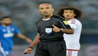 من مباراة الكويت والإمارات