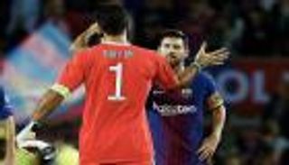 بوفون يستبعد ليونيل ميسي من قائمة أفضل 5 منافسين