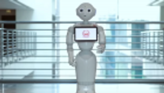 "أمل" إنسان آلي بشرطة دبي للتوعية بمخاطر المخدرات