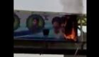 الخميني وخامنئي وسليماني في عين عاصفة الغضب الإيرانية