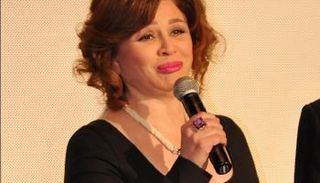 إلهام شاهين في البرنامج الساخر "أبلة فاهيتا"