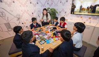 376 عملاً فنياً للأطفال في بينالي هذا العام