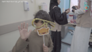 بالصور.. أطفال مدينة الشيخ خليفة الطبية يتفاعلون مع متطوعي "غيث" العين