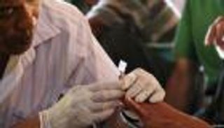 علماء يحذرون من تطور بكتيريا الملاريا