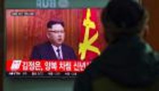 أنباء عن عزل رئيس استخبارات كوريا الشمالية وإعدام آخرين