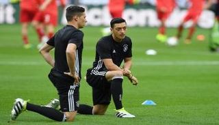 أوزيل ودراكسلر 