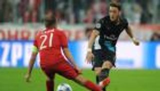 تقارير: بايرن يخطط لخطف أوزيل في الصيف