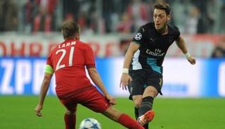 أوزيل في مواجهة بايرن