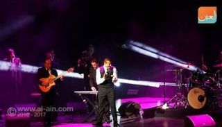 أولى حفلات عمرو دياب في أوبرا دبي