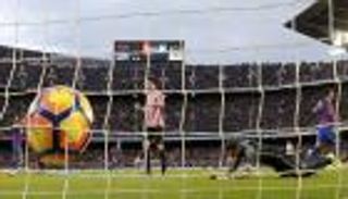 برشلونة يقسو على بلباو بثلاثية