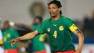 ضحية زيدان يحمس "أسود" الكاميرون برسالة مؤثرة 