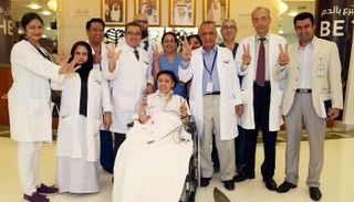 أطباء مستشفى راشد