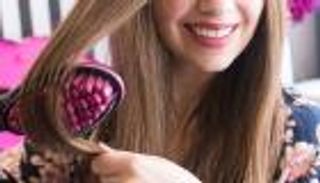 بالصور.. 4 عادات سهلة لتسريحة شعر مثالية صباحاً