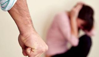 صورة تعبيرية للعنف الأسري