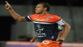 بالفيديو.. "عجوز" مونبيليه يدخل تاريخ الدوري الفرنسي