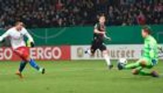 هامبورج إلى ربع نهائي كأس ألمانيا بثنائية في كولن