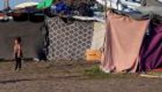 أزمة اللاجئين.. المجر تحتجز وألمانيا تفحص