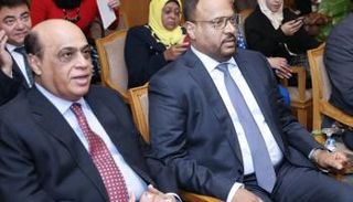 جائزة التميز في دعم الإبداع الشعري للدكتور سلطان القاسمي 