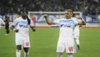 بالفيديو.. الحظ يساند باييه في أول أهدافه مع مارسيليا