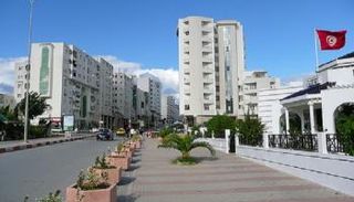 أحد شوارع تونس العاصمة