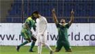 رئيس الشباب السعودي يبرر التعادل مع الخليج