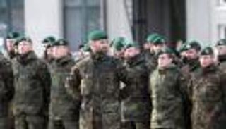 ألمانيا تستجيب لـ"تهديدات" ترامب وتقبل دفع مزيد من المال لـ"الناتو"