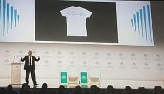 الدكتور براين غرين المؤسس والرئيس للمهرجان العالمي للعلوم