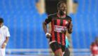 بالفيديو.. مهاجم الرائد يهين الدفاع بهدف رائع في الدوري السعودي