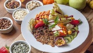 وجبات من الخضراوات والفواكه