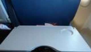 جراح يقاضي شركة طيران بعد "حشر إصبعه"