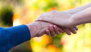 تبسمك في وجه الآخرين صدقة