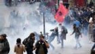 فرنسا تدعو للهدوء في ضاحية باريس