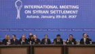 المعارضة السورية تنبذ الخلاف وتختار وفدها لجنيف