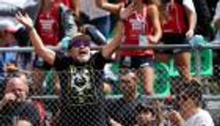 مارادونا: كرة القدم الأرجنتينية "أفلست"