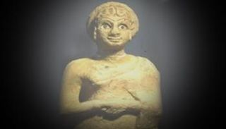  الكاتبة والشاعرة 