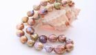 13مليار درهم تجارة أبوظبي من اللؤلؤ والأحجار الكريمة