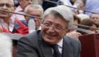 رئيس أتلتيكو يبعث برسالة تفاؤل لبرشلونة