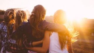 150 هو الحد الأقصى من الأصدقاء للفرد