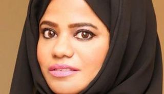 منى بو سمرة رئيسة تحرير صحيفة البيان